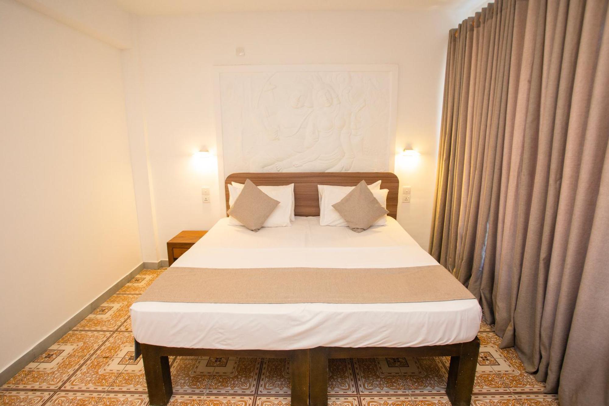 Lucky Seven Hikkaduwa Hotel Exterior foto