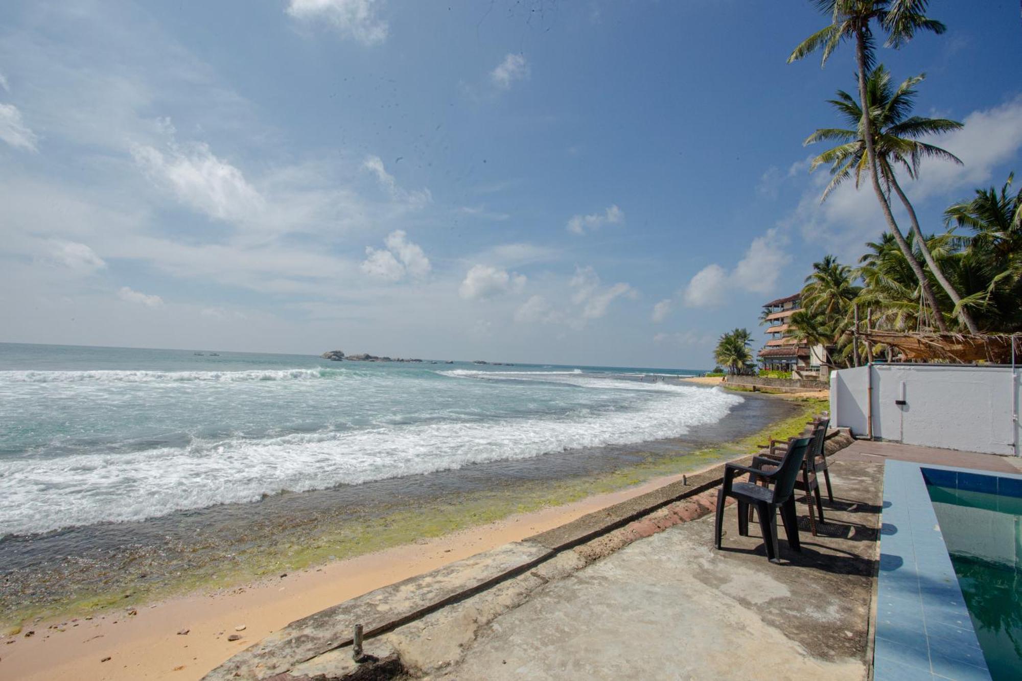 Lucky Seven Hikkaduwa Hotel Exterior foto